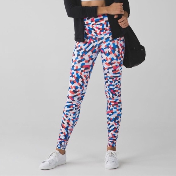 Lululemon Wunder Under Pant HR Capoeira Multi C2. - Picture 2 of 16